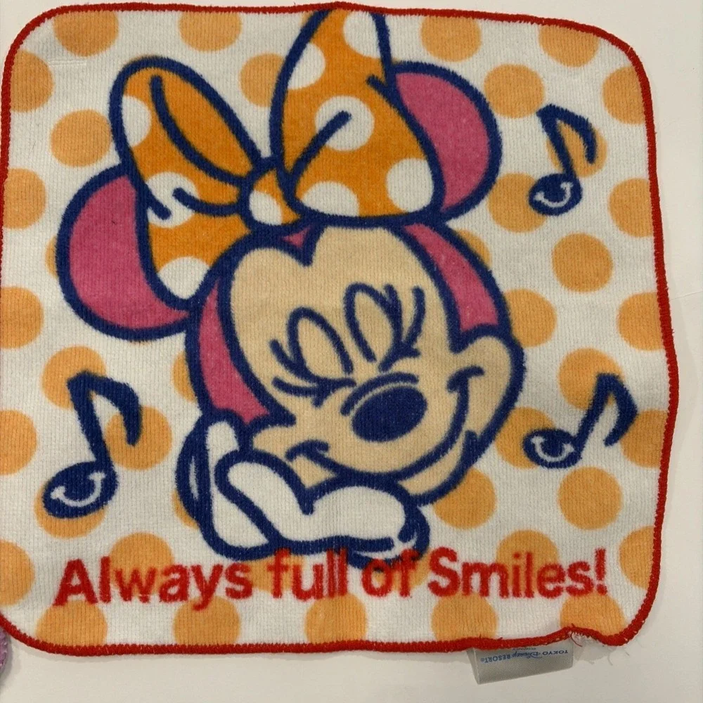 Tokyo Disney Resort Wash Cloth Towels‎ - Minnie Mouse And Daphne
